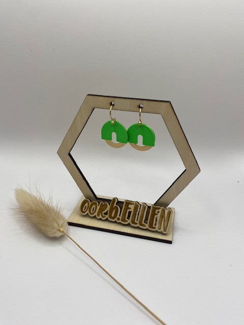 gouden cirkel met fluogroene halve cirkel