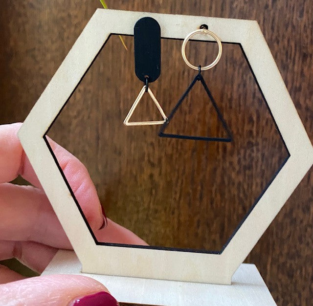 asymmetrisch zwart goud met driehoeken