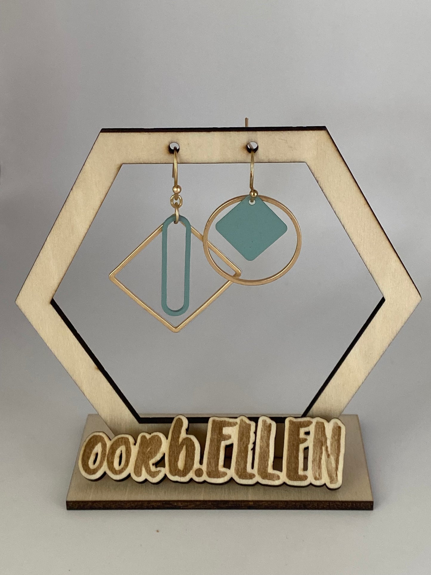 Asymmetrisch zeegroen ruit-cirkel